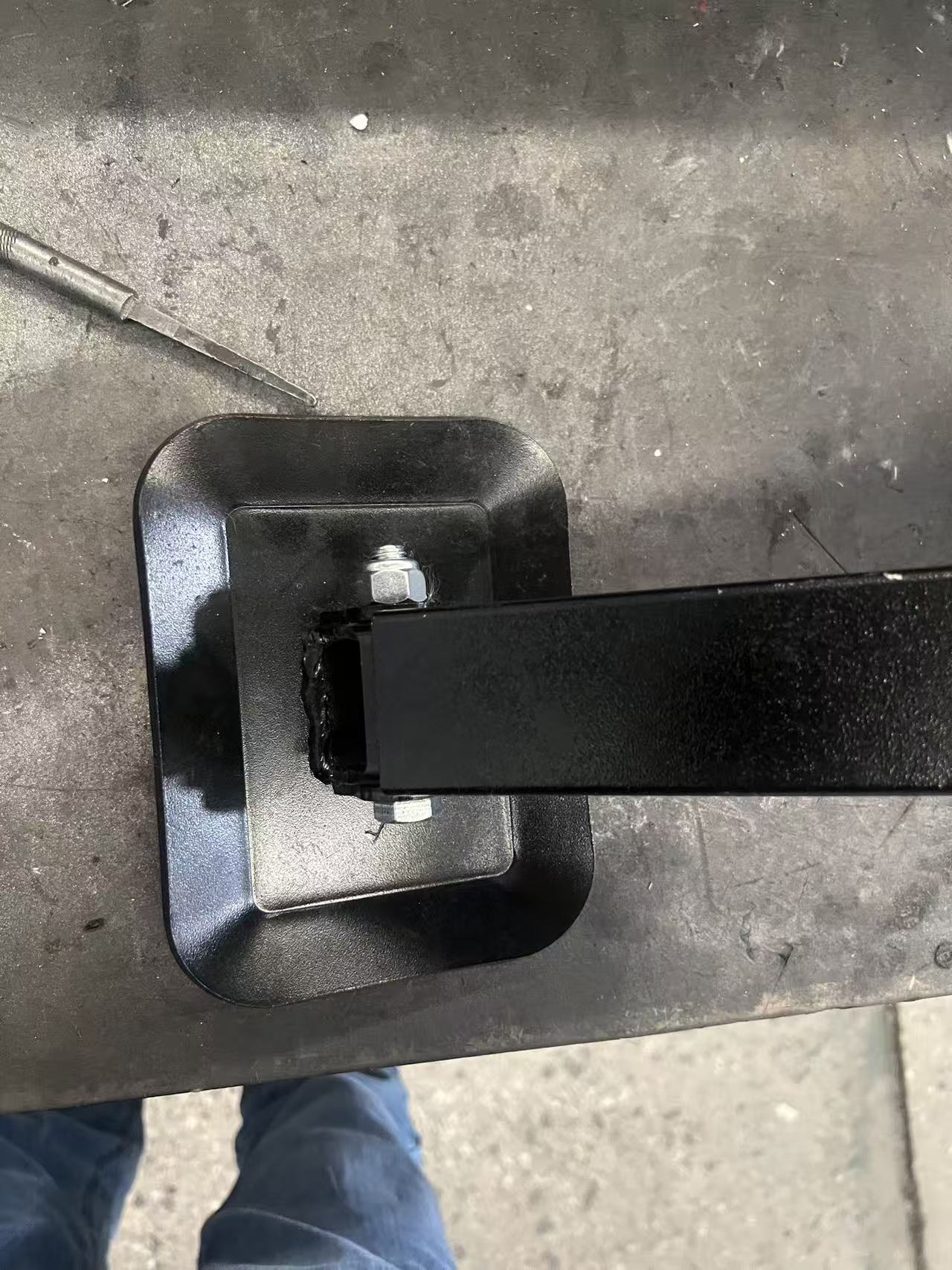 Corner Steady