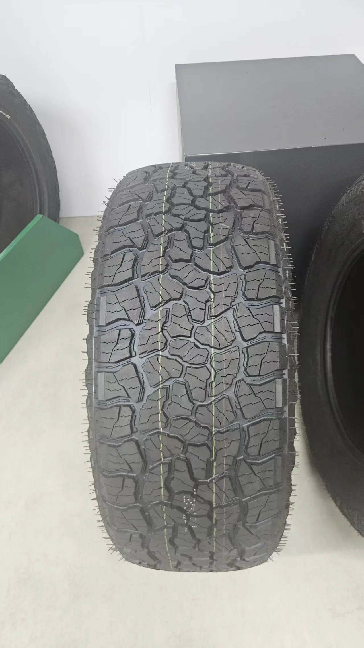 Rims & Tires SONIX Tires